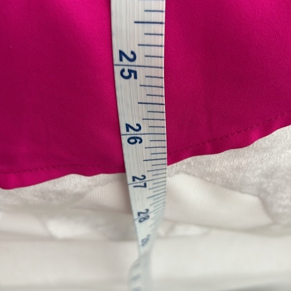 Torrid Dark Pink Boxy Short Sleeve Blouse V-Neck back w/silver hoop.Size 1=14/16 - Picture 8 of 8